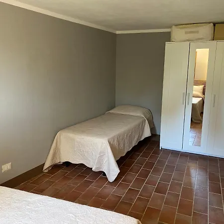 Rivolta Apartamento *